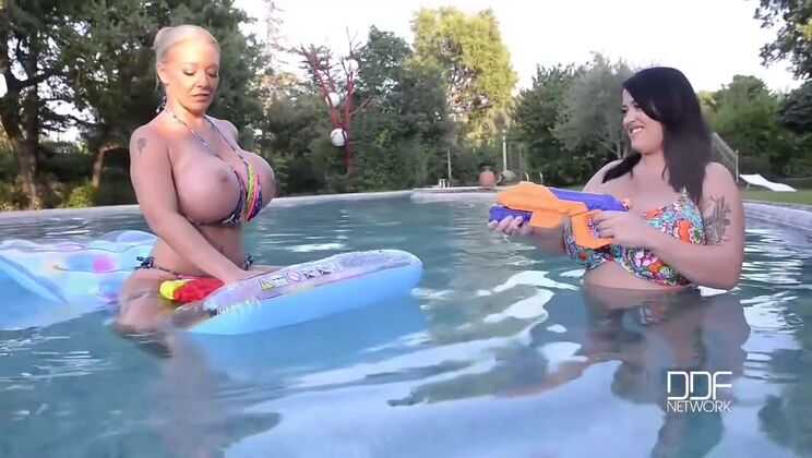 [DDFBusty] - Leanne Crow and Delz Angel - Big Tits Floating in Pool - Leanne Crow - Delz Angel