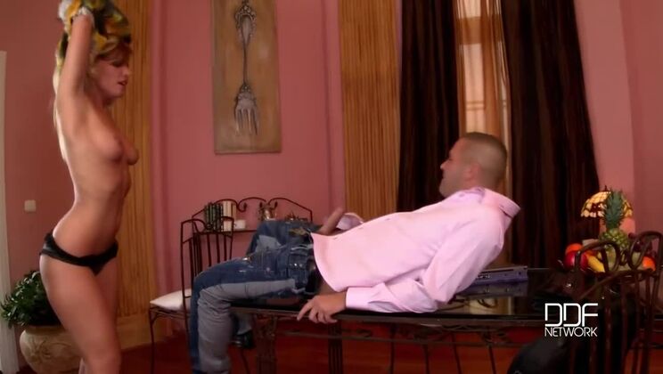 [OnlyBlowjob] - Blonde Tiffany Rousso Gets Her Cream On - Tiffany Rousso