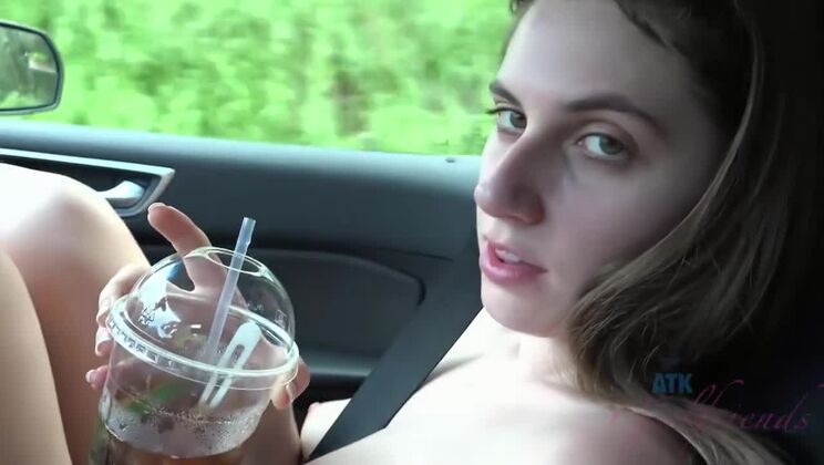 [ATKGirlfriends] - Sights and Flashes with Girlfriend Niki Snow - Niki Snow