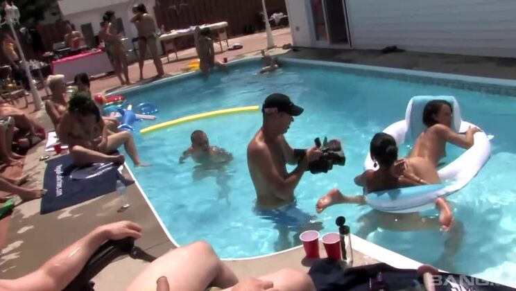 Handjob and Deepthroat Action at the Pool Party