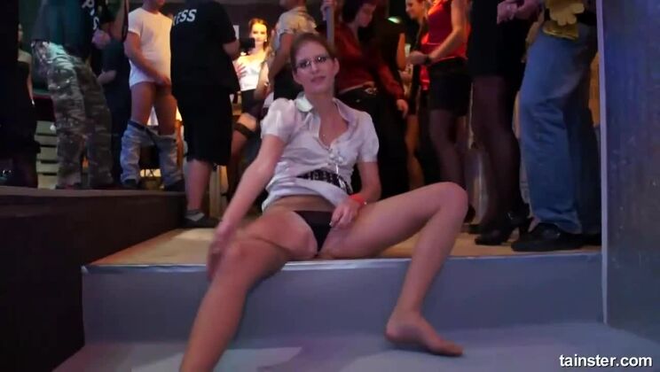 [Tainster] - Redhead and Brunette in Sexy Interracial Fun - Lucy Bell - Kitty Jane - Mischelle - Leony aprill - Vivien - Welli - Vivien1