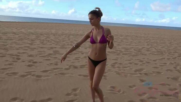 [ATKGirlfriends] - Kristen Scott's Beach Sex with Sex Toys - Kristen Scott