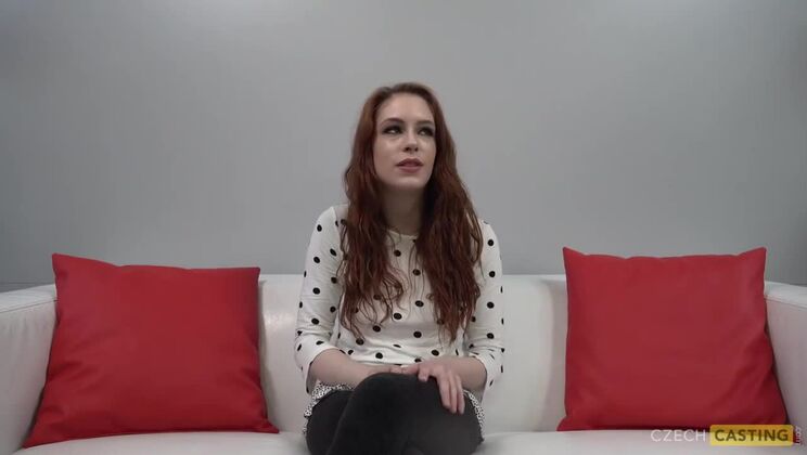 [CzechCasting] - Anna's Toy Fun Squirt - Anna Pierceson