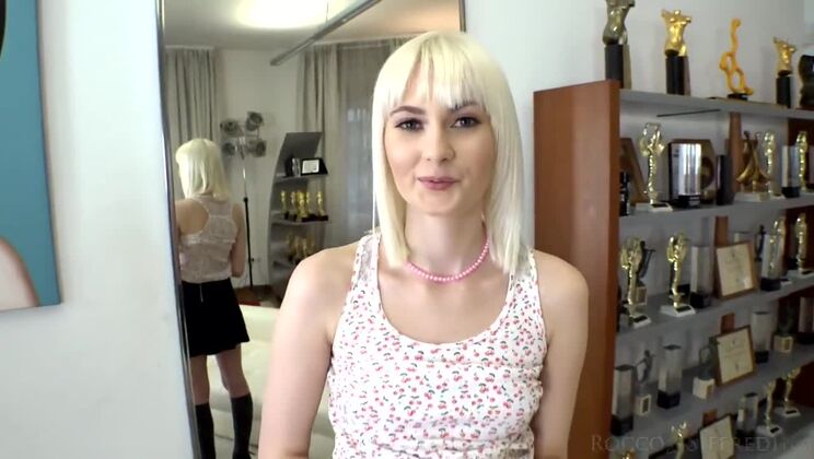 [RoccoSiffredi] - Deepthroat and Rimming Lead to Cumshot on Big Tits - Filthy Rich - Liv Wild