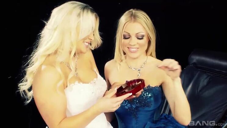 [BANG.com] - Cindy and Mel Share Lesbian Love - Cindy Behr - Mel Rook