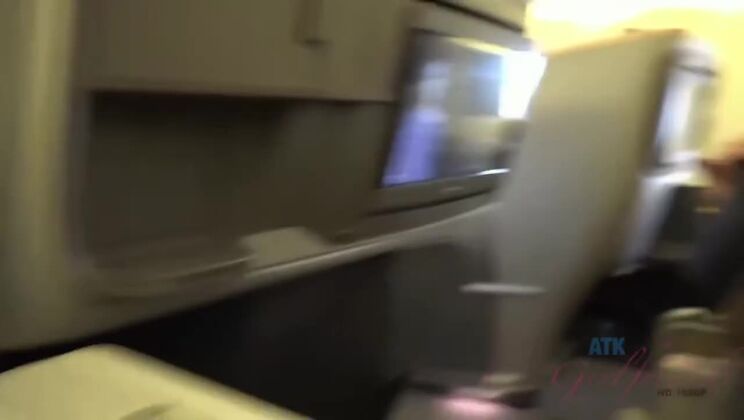 Jill Kassidy Travels Asia - Singapore Stop