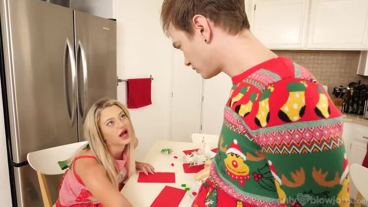 [OnlyTeenBlowjobs] - Big Ass Blonde Harmony Rivers Christmas Blowjob - Harmony Rivers