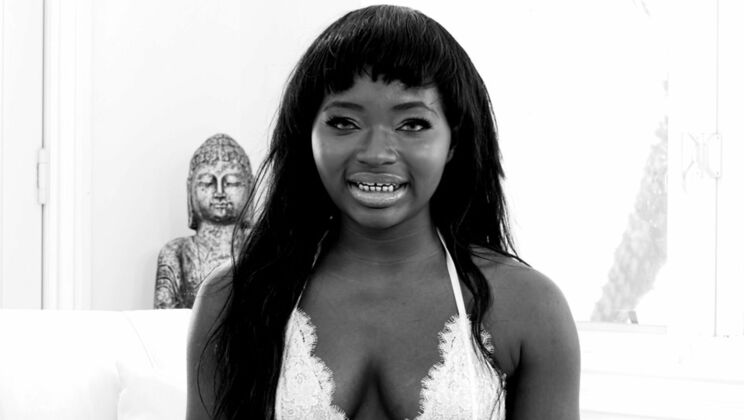 Behind The Scenes - Noemie's Ebony Desires