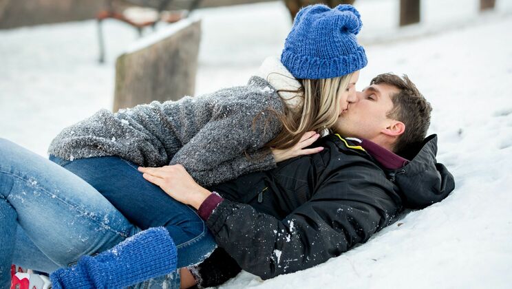 Kristof Cale fucks Gina Gerson’s tight pussy