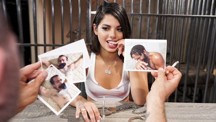 [Brazzers] - Latina Beauty Gina Valentina in Erotic Encounter