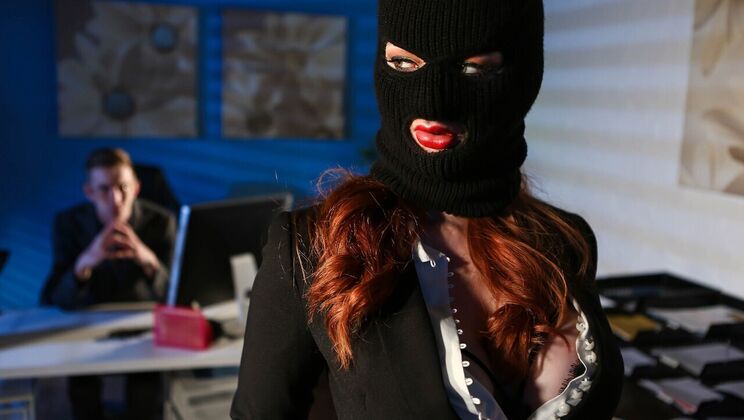 [Brazzers] - European Beauty Zara DuRose Takes Big Cock - Danny D - Zara DuRose