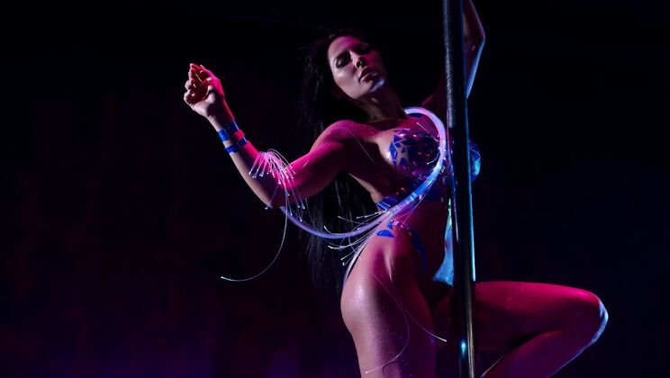 [Brazzers] - Cowgirl Action with Athletic Pussy - Danny D - Madison Ivy