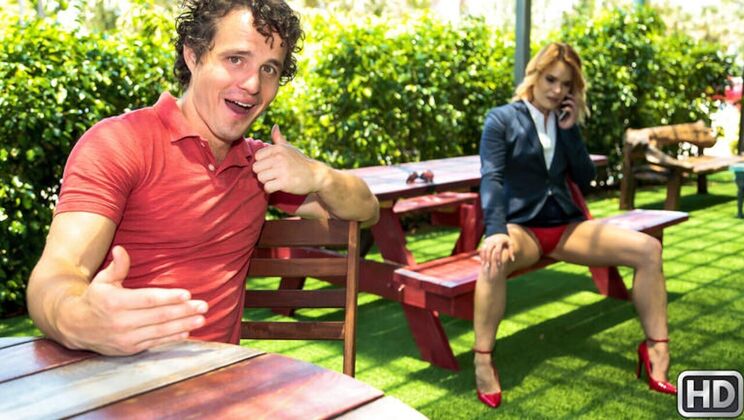 [MilfHunter] - Robby Echo's Outdoor Pussy Licking Adventure - Robby Echo - Blaten Lee