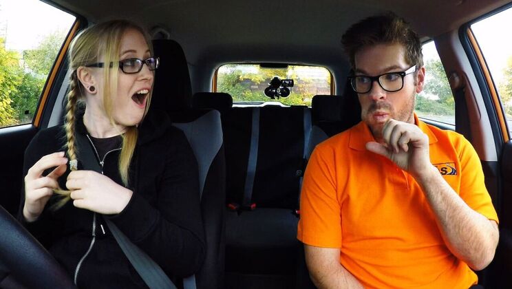 [FakeDrivingSchool] - Amateur Student Gets Creampie - Ryan Ryder - Satine Spark