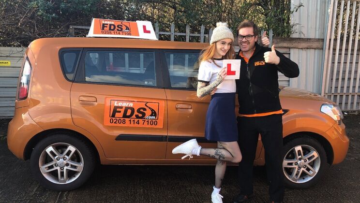 [FakeDrivingSchool] - Azura Alii's Redhead Beauty Shines While Fucking Ryan Ryder - Ryan Ryder - Azura Alii