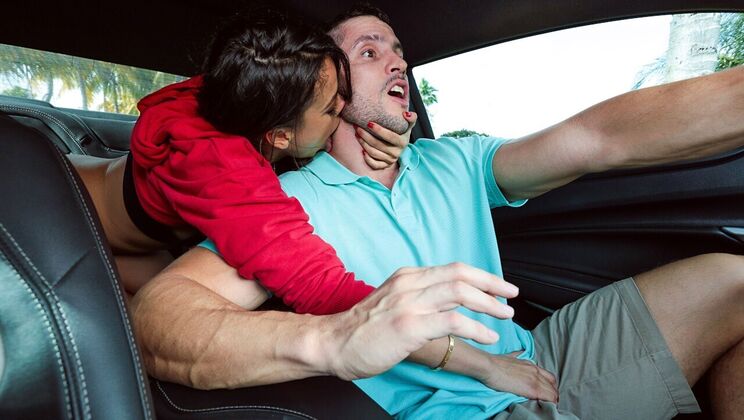 [MonsterCurves] - Duncan Saint's Cumshot on Luna Star's Face