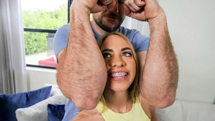 [Don'tBreakMe] - Blowjob Bliss with Khloe Kapri - jmac - Khloe Kapri