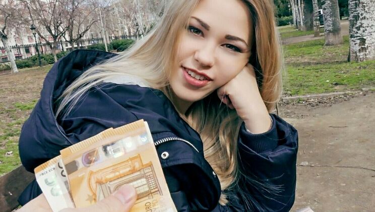 [PublicPickups] - Blonde Brainy Enjoys Fucking in Public - Erik Everhard - Selvaggia