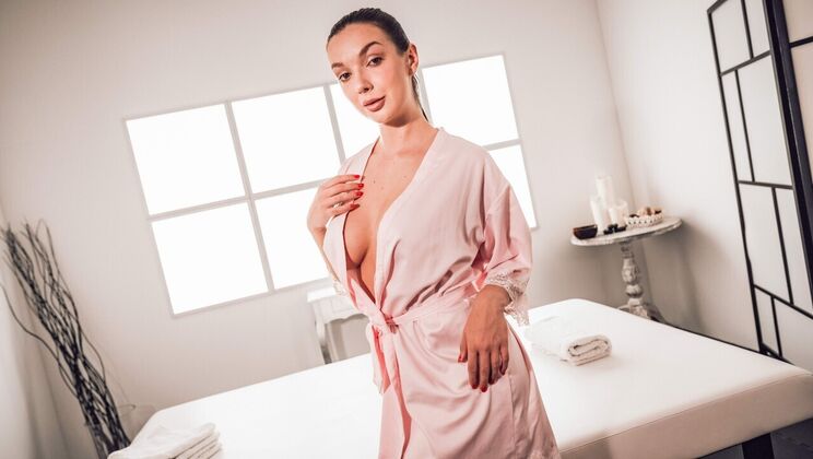[MassageRooms] - Big Tits and Brunette Czech Gets Fucked - Sam Bourne - Lady Gang