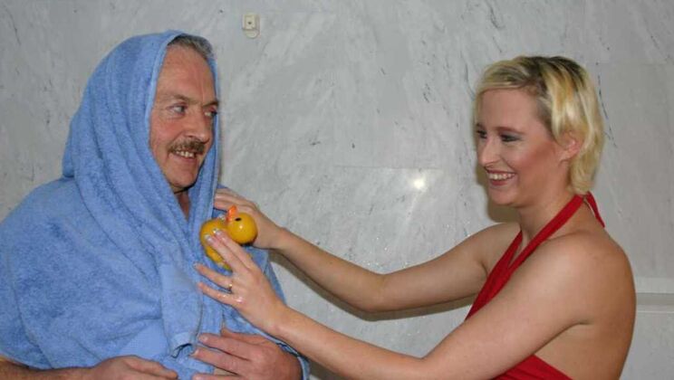 [Oldje] - Young Blonde's Dirty Wash - Gustavo - Irenne