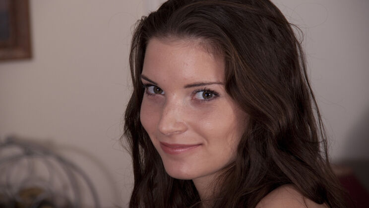 [Oldje] - Mistake Leads to Handjob