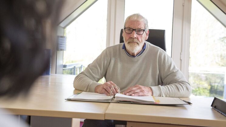 [Oldje] - Young and Horny for Knowledge