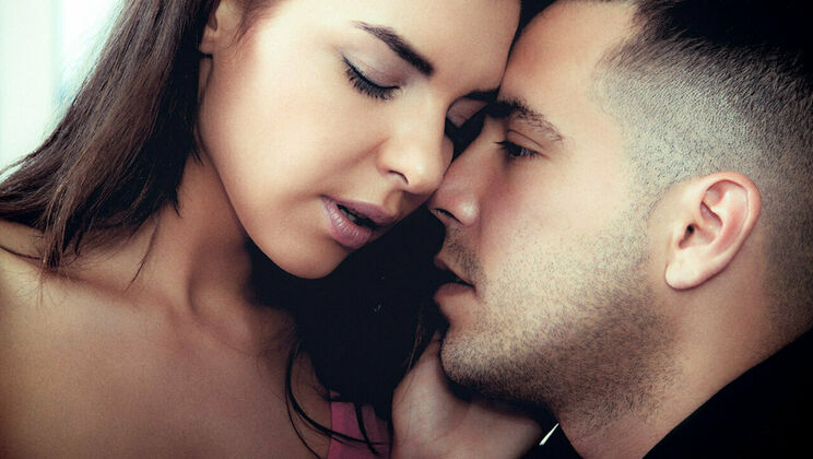 [SexArt] - Russian and Spanish: A Love Affair (2017) - Alberto Blanco - Henessy A