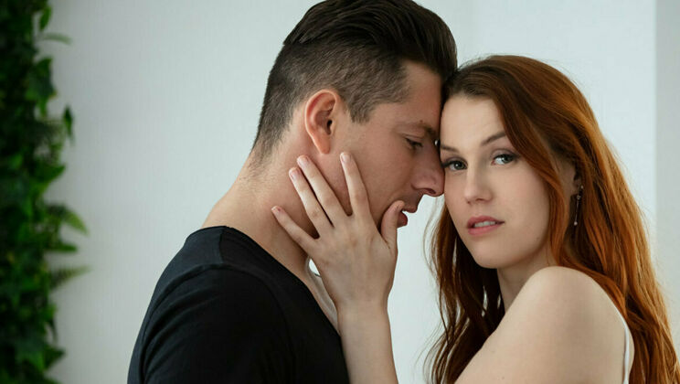 [SexArt] - Close Up Action with Charli Red - Nick Ross - Charli Red