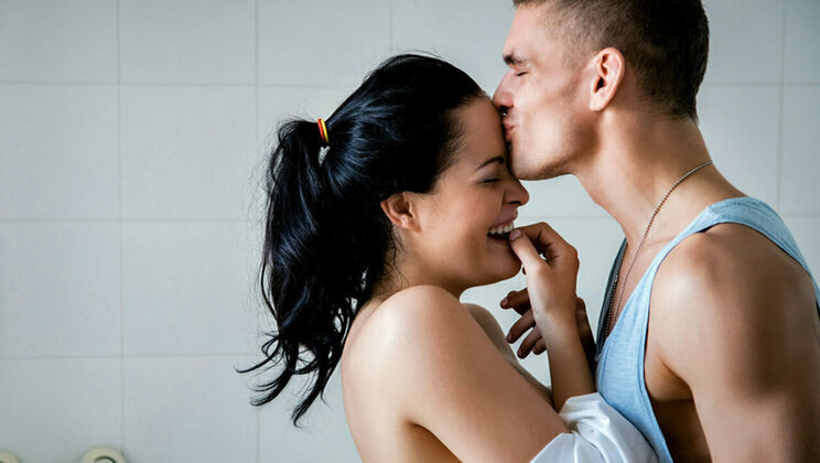 [SexArt] - Kissing and Nipples - Couple's Passionate Sex - Dolly Diore - Maxmilian Dior