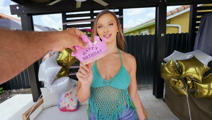 [IKnowThatGirl] - Layna Landry's Wild Ride - jmac - Layna Landry