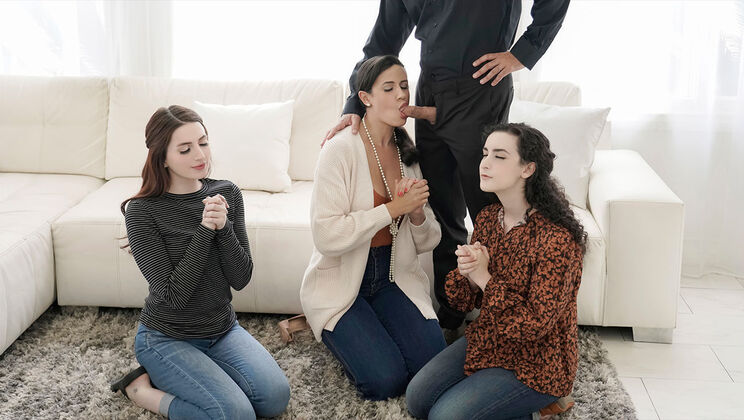 [FreeUseMilf] - Blowjob Party with Lyra - Lyra Lockhart - Penny Barber - Aria Carson - Calvin Hardy