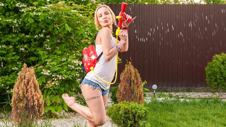 [ClubSweethearts] - Masturbating with Squirt Gun Outdoors