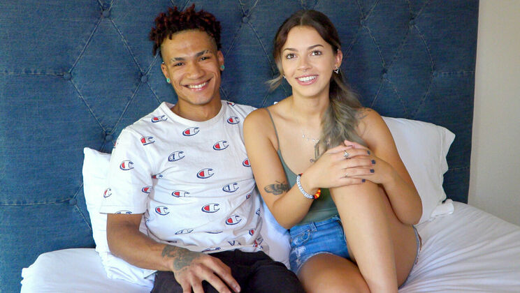 [HotGuysFuck] - Martavis Ray's Uncut BBC is a Surprise for Bella Luna - Bella Luna - Martavis Ray