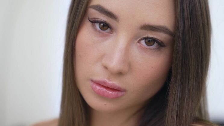 [NRXStudio] - Italian Man Fucks Skinny Asian Girl Pretty Mary Anal - Leo Casanova - Pretty Mary