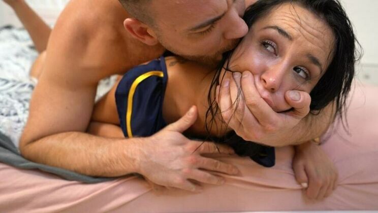 [PornForce] - Freya Dee's Anal Debut: Squirting and Screaming! - Freya Dee