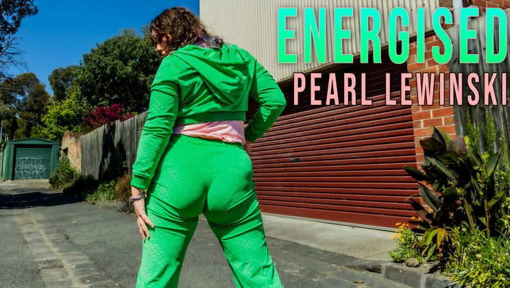 [GirlsOutWest] - Pearl Lewinski's Buttplug Fun - Pearl Lewinski