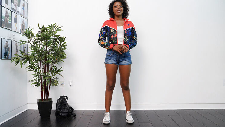 [NetVideoGirls] - Casting Mia in a Doggystyle Scene - Mia