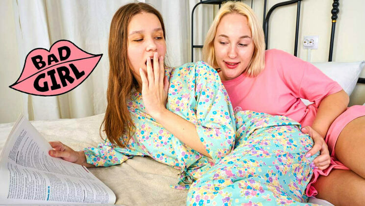 [ClubSweethearts] - Blonde and Brunette Friends Learn Pussy Licking