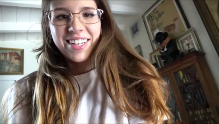 [PerfectGirlfriend] - Blowjob and Cuddles with Big Ass Isabel