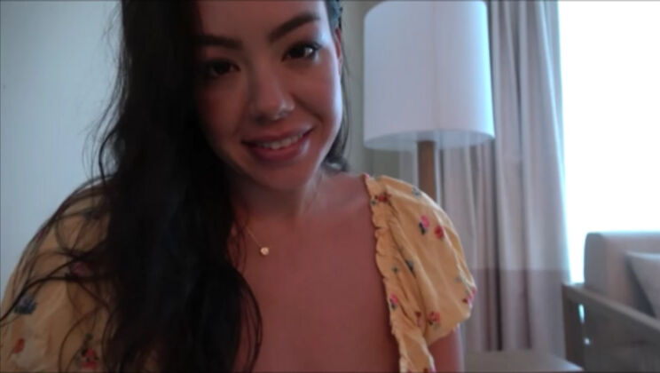 [FamilyTherapy] - Private Brunette Blowjob Session - Kitten Latenight