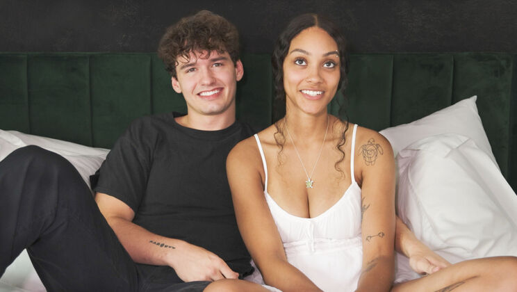 [HotGuysFuck] - Skinny Brunette Ass Pounded and Creamed in Missionary - Derek Rice - Jade Frost