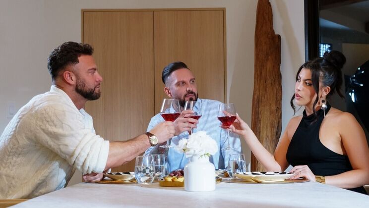 [DigitalPlayground] - Lie With Me: Gal Ritchie Deep Throats Big Cock in Car - Quinton James - Gal Ritchie