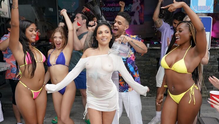 [RKPrime] - Outdoor Spring Break Fuck: Blowjob, Titty Fuck, Cumshot - Mike Ox - Mira Luv